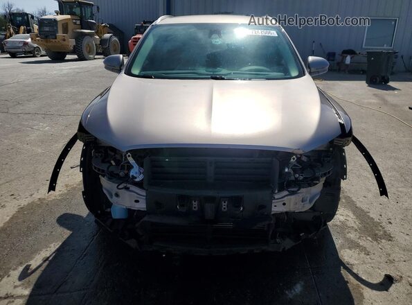 5LMCJ2C9XKUL37330 2019 LINCOLN MKC Серый Вид спереди