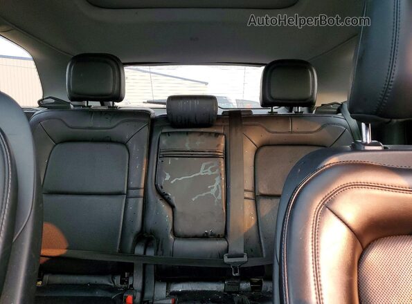 5LMCJ2D90MUL03186 2021 LINCOLN CORSAIR Gray Rear seats view