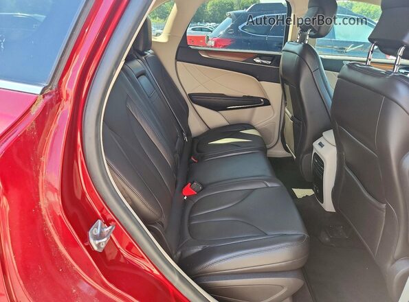 5LMCJ2D92JUL15190 2018 LINCOLN MKC Red Vista interior trasera