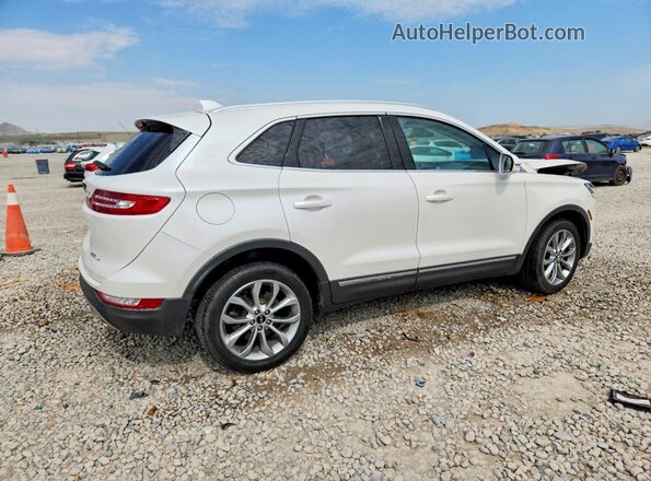 5LMCJ2D92JUL32667 2018 LINCOLN MKC Белый Задняя правая четверть
