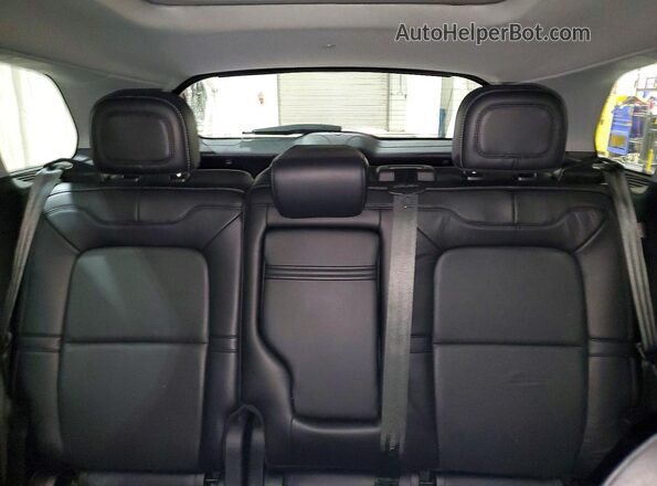 5LMCJ2D92MUL26727 2021 LINCOLN CORSAIR Black Հետևի նստատեղերի տեսք