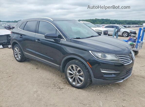 5LMCJ2D93HUL67874 2017 LINCOLN MKC Black Front right