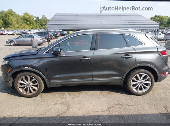 5LMCJ2D94HUL15203 2017 LINCOLN MKC Gray Vista interior de 360 grados