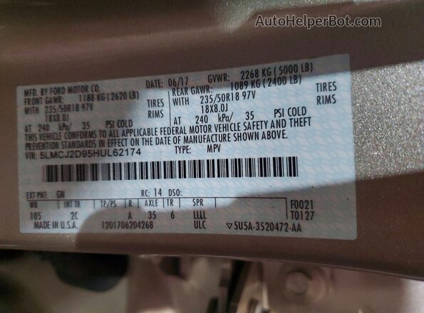 5LMCJ2D95HUL62174 2017 LINCOLN MKC Tan Widok naklejki z numerem VIN