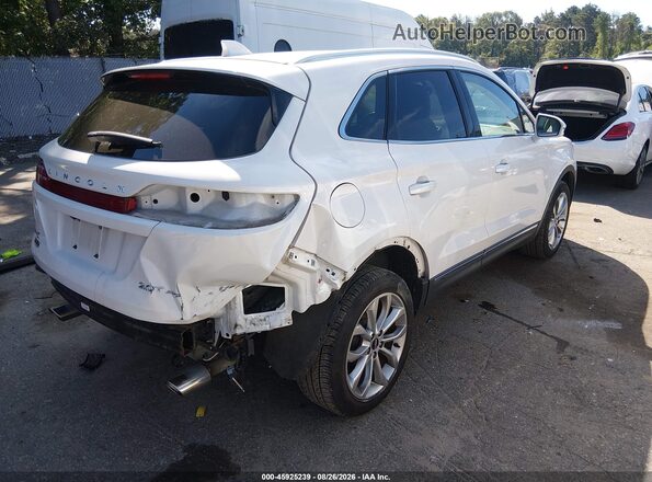 5LMCJ2D95JUL22604 2018 LINCOLN MKC White Rear right
