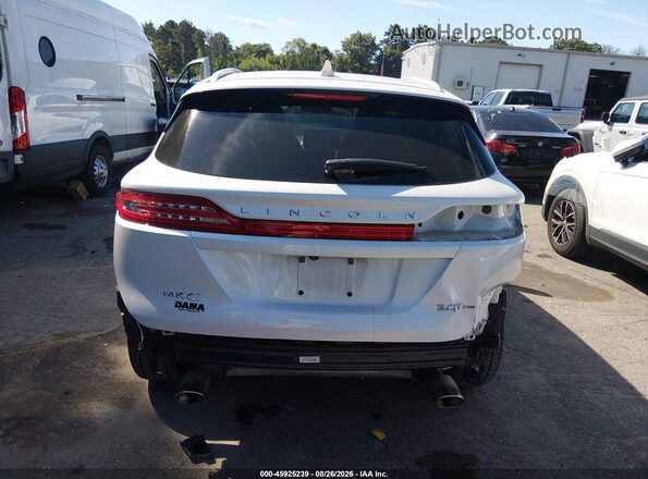 5LMCJ2D95JUL22604 2018 LINCOLN MKC White Front view