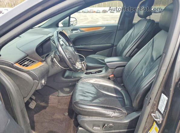 5LMCJ2D96JUL00157 2018 LINCOLN MKC Gray Front interior view