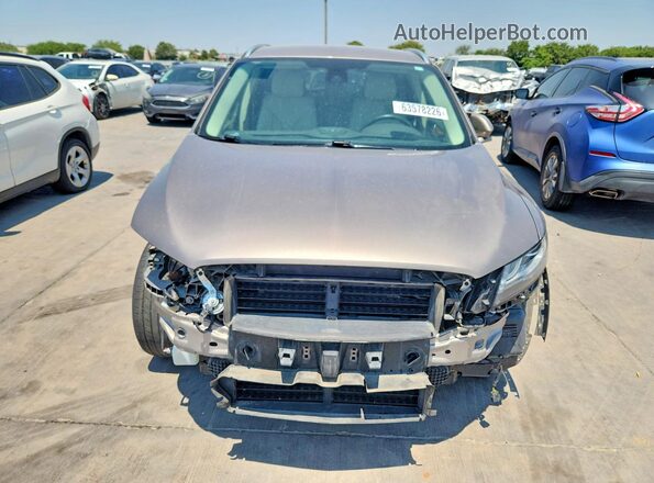 5LMCJ2D97KUL53211 2019 LINCOLN MKC Tan Vista frontal