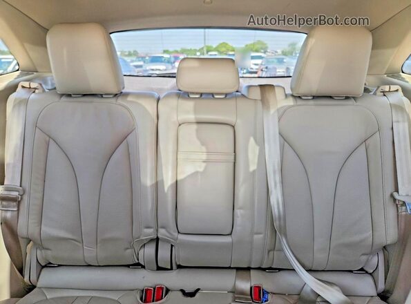 5LMCJ2D97KUL53211 2019 LINCOLN MKC Tan Vista de los asientos traseros