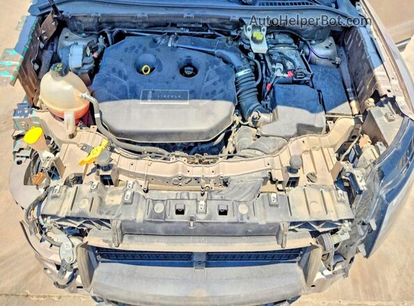 5LMCJ2D97KUL53211 2019 LINCOLN MKC Tan Vista del compartimento del motor