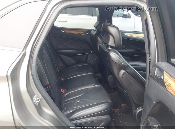 5LMCJ2D98GUJ31221 2016 LINCOLN MKC Коричневый Вид наклейки с VIN-кодом