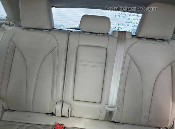 5LMCJ2D98JUL20734 2018 LINCOLN MKC White Вид задніх сидінь