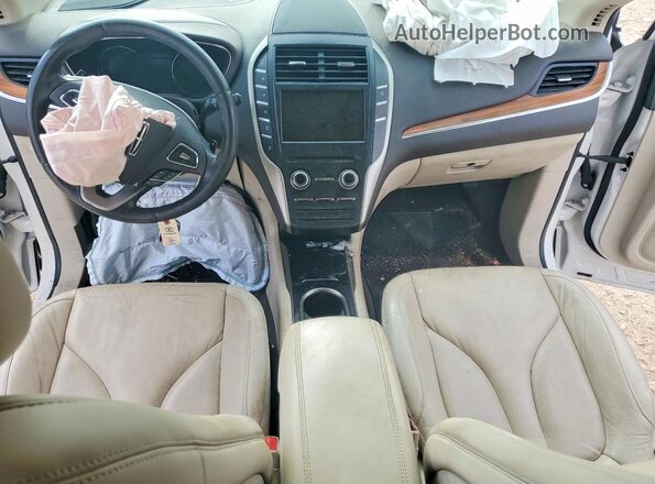 5LMCJ2D98JUL20734 2018 LINCOLN MKC White Вид панелі приладів
