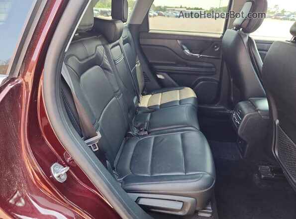 5LMCJ2D98LUL00938 2020 LINCOLN CORSAIR Burgundy Rear interior view