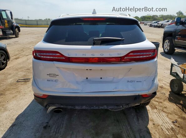 5LMCJ2D99HUL40730 2017 LINCOLN MKC White Вид ззаду