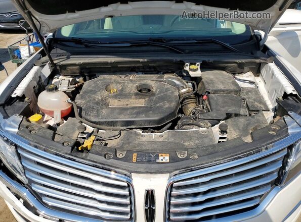 5LMCJ2D99HUL40730 2017 LINCOLN MKC White Вид підкапотного простору