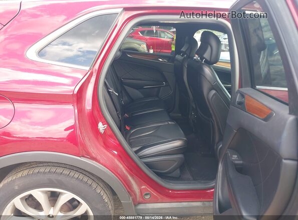 5LMCJ2D99HUL56619 2017 LINCOLN MKC Red Vista de la etiqueta del VIN