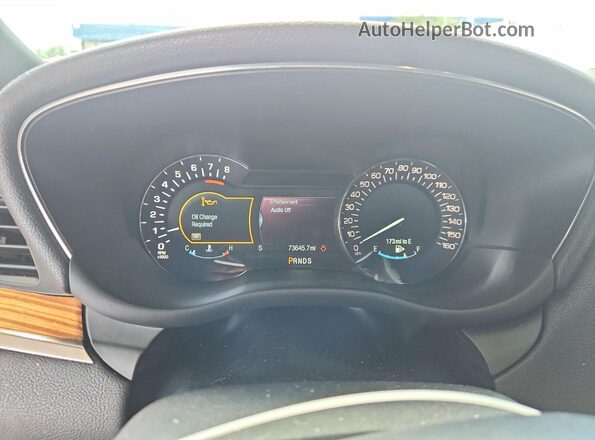 5LMCJ2D9XGUJ10676 2016 LINCOLN MKC Silver Սարքավորումների վահանակի տեսք