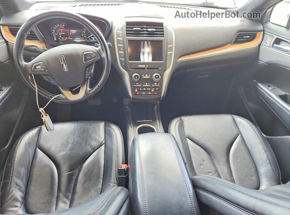 5LMCJ2D9XGUJ10676 2016 LINCOLN MKC Silver Առջևի վահանակի տեսք
