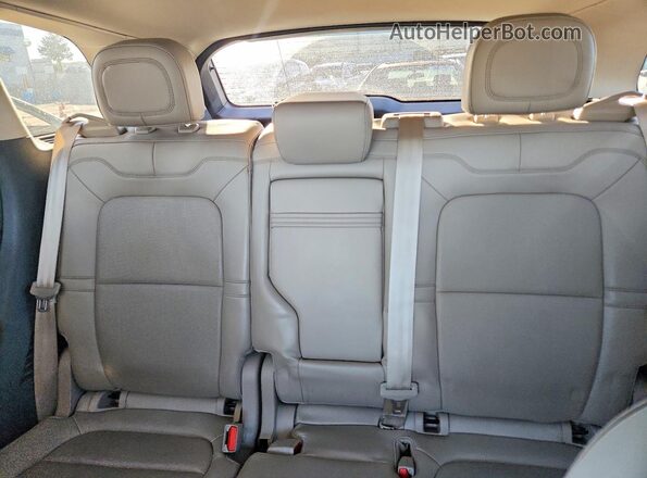 5LMCJ2DH4MUL06714 2021 LINCOLN CORSAIR White Հետևի նստատեղերի տեսք
