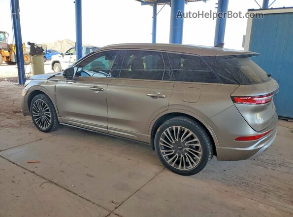 5LMCJ2DH9LUL09610 2020 LINCOLN CORSAIR Tan Trasero izquierdo