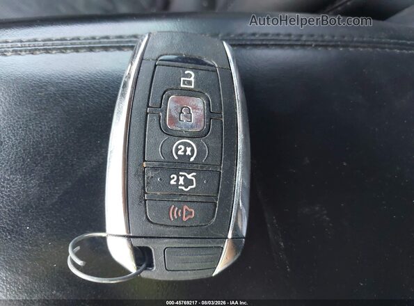 5LMCJ3C93HUL11974 2017 LINCOLN MKC Purple Вид панелі приладів