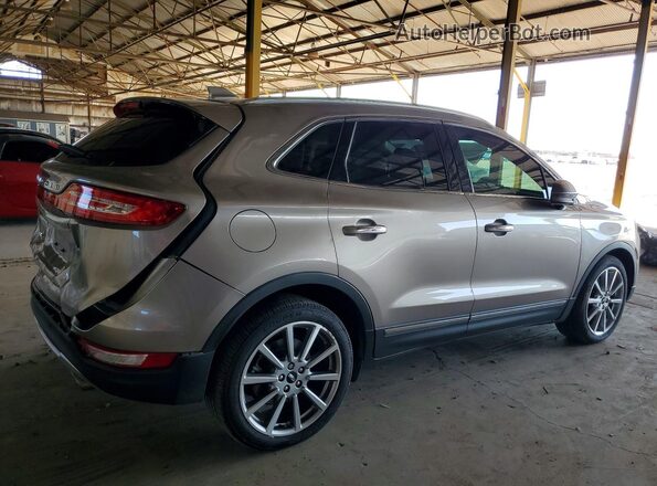 5LMCJ3C94KUL13448 2019 LINCOLN MKC Brown Tył prawy