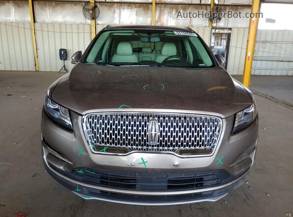 5LMCJ3C94KUL13448 2019 LINCOLN MKC Brown Widok z przodu