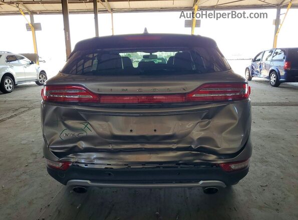 5LMCJ3C94KUL13448 2019 LINCOLN MKC Brown Widok z tyłu