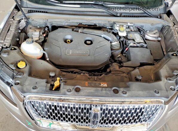 5LMCJ3C94KUL13448 2019 LINCOLN MKC Brown Widok wnętrza z tyłu