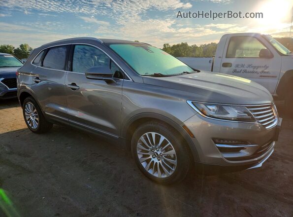 5LMCJ3C96HUL13797 2017 LINCOLN MKC Silver Przód prawy