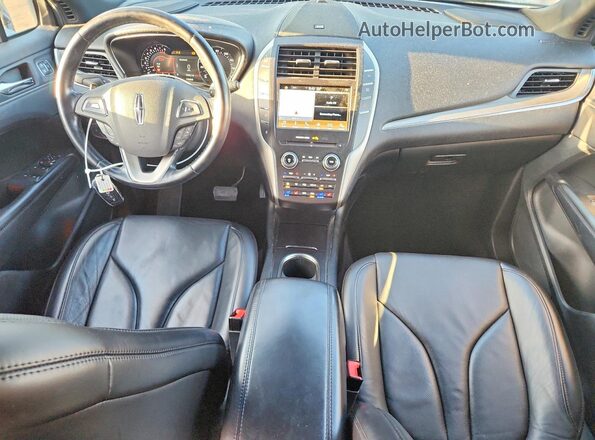 5LMCJ3C96HUL13797 2017 LINCOLN MKC Silver Widok deski rozdzielczej