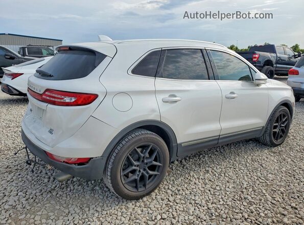5LMCJ3C99GUJ05461 2016 LINCOLN MKC White Rear right
