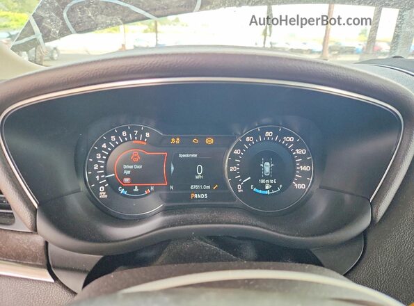 5LMCJ3D90JUL31040 2018 LINCOLN MKC Red Instrument cluster view