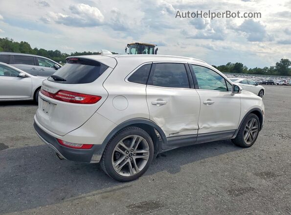 5LMCJ3D91KUL12952 2019 LINCOLN MKC Белый Задняя правая четверть