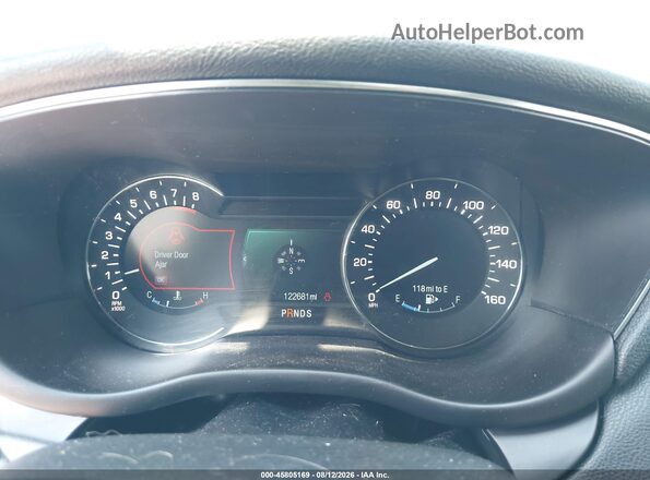5LMCJ3D92GUJ15456 2016 LINCOLN MKC Серебряный Вид задних сидений