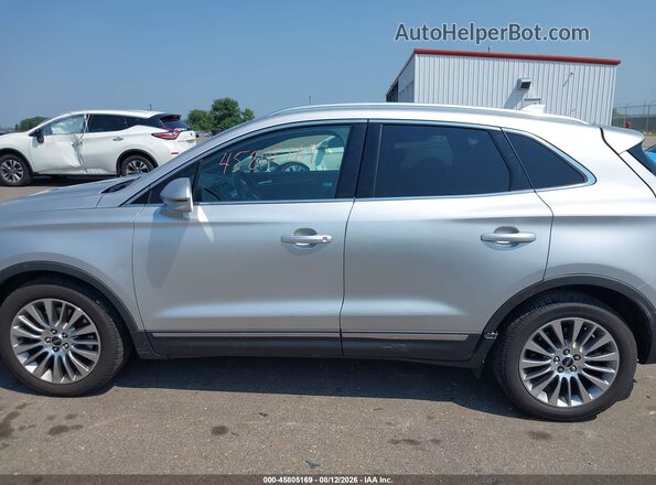 5LMCJ3D92GUJ15456 2016 LINCOLN MKC Серебряный Панорамный вид салона 360°