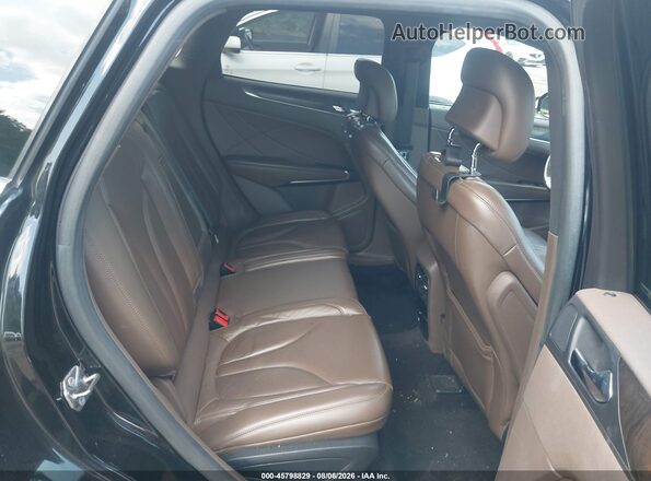 5LMCJ3D95HUL32467 2017 LINCOLN MKC Черный Вид наклейки с VIN-кодом