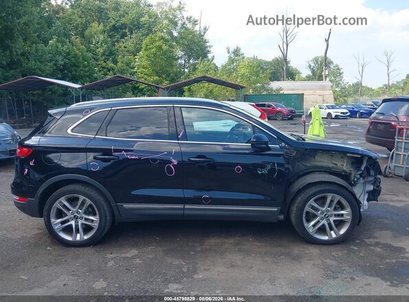 5LMCJ3D95HUL32467 2017 LINCOLN MKC Черный Вид задней части салона