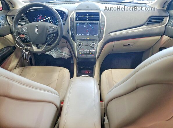 5LMCJ3D95KUL44321 2019 LINCOLN MKC Red Dashboard view
