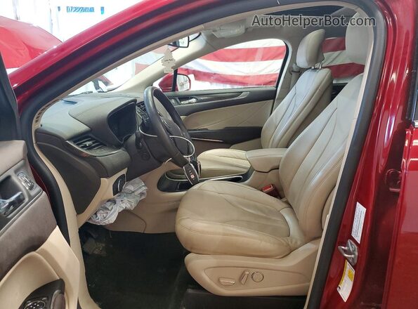 5LMCJ3D95KUL44321 2019 LINCOLN MKC Red Front interior view