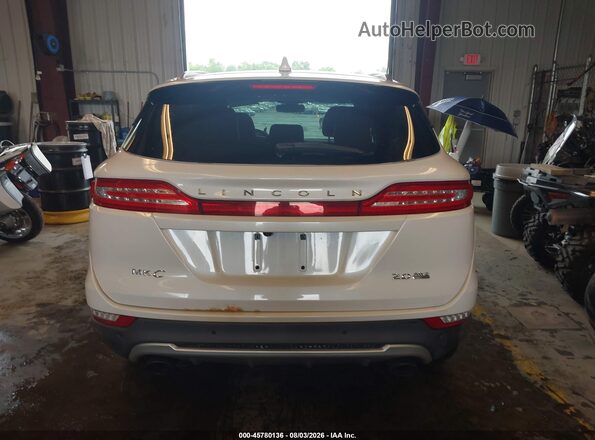 5LMCJ3D96GUJ26671 2016 LINCOLN MKC Белый 