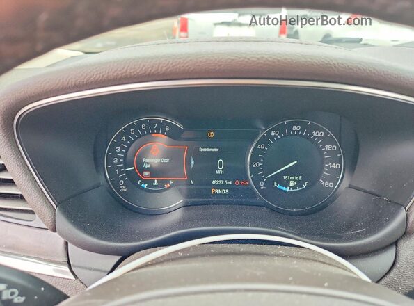 5LMCJ3D97KUL51559 2019 LINCOLN MKC Burgundy Widok zestawu wskaźników