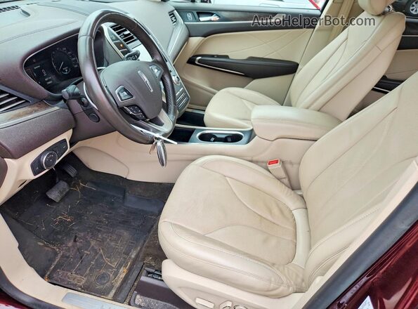 5LMCJ3D97KUL51559 2019 LINCOLN MKC Burgundy Widok wnętrza z przodu