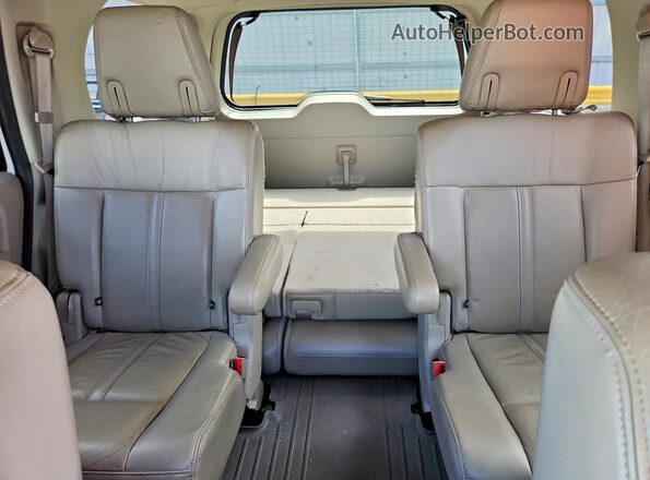 5LMJJ2HT1HEL01881 2017 LINCOLN NAVIGATOR White Вид задніх сидінь