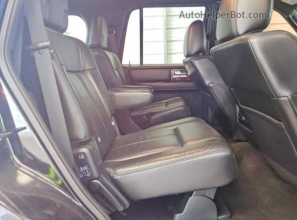 5LMJJ2JT2GEL00229 2016 LINCOLN NAVIGATOR Black Widok wnętrza z tyłu