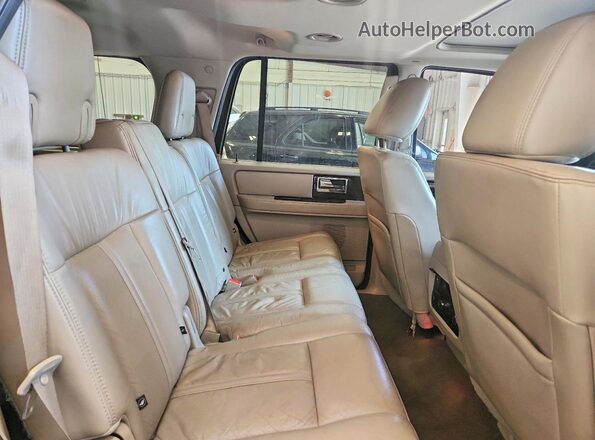 5LMJJ2JT6GEL03439 2016 LINCOLN NAVIGATOR Black Widok tylnych siedzeń