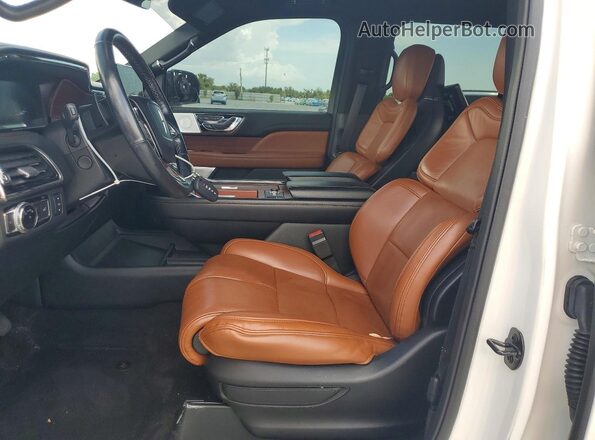 5LMJJ2KT4MEL18967 2021 LINCOLN NAVIGATOR White წინა სალონის ხედი