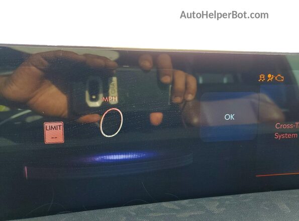 5LMJJ2LG3SEL07862 2025 LINCOLN NAVIGATOR Black Instrument cluster view