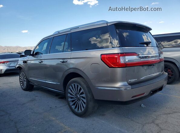 5LMJJ2LT3KEL10239 2019 LINCOLN NAVIGATOR Коричневый Задняя левая четверть